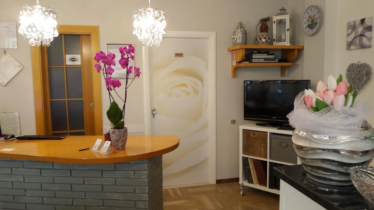 Hotel Eugenio Rimini Esterno foto